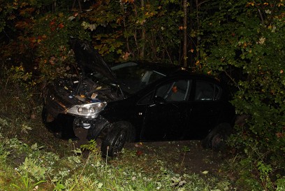 Neuenbuerg: Unfall zwischen Dobel und Neuenbuerg
