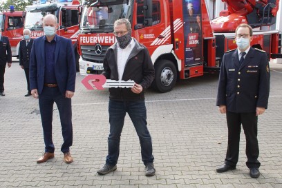 Pforzheim: Berufsfeuerwehr Pforzheim nimmt neue Drehleiter in den Dienst