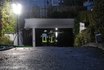 Stuttgart: Tiefgaragenbrand 