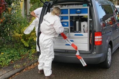 Sternenfels-Diefenbach: Starke Rauchentwicklung im Gebaeude - eine Person verstorben