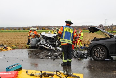 Ditzingen: Frontalzusammenstoss auf der L 1137 