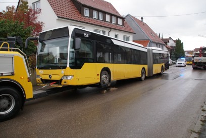 Wolfschlugen: SSB Bus faengt Feuer- Fahrer verhindert schlimmeres