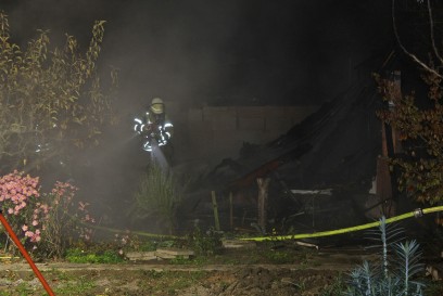Schwieberdingen: Brand von mehreren Gartenhuetten