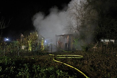 Schwieberdingen: Brand von mehreren Gartenhuetten