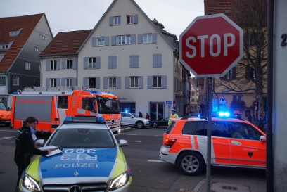 Esslingen: Fussgaengerin erliegt nach Verkehrsunfall ihren schweren Verletzungen