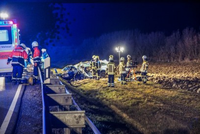 Rottenburg: Mehrere schwer verletzte nach Unfall - Rettungshubschrauber im Einsatz