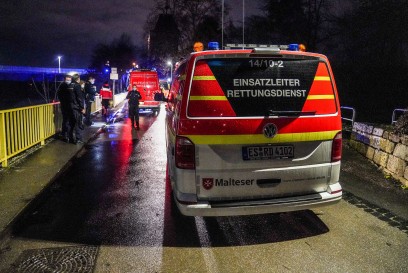 Esslingen: Mann aus Neckar gerettet