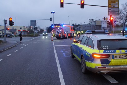 Muehlacker: Pkw und Traktor kollidieren auf der B10 - eine Person Verletzt