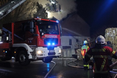 Simmozheim: Wohnhaus in Vollbrand 