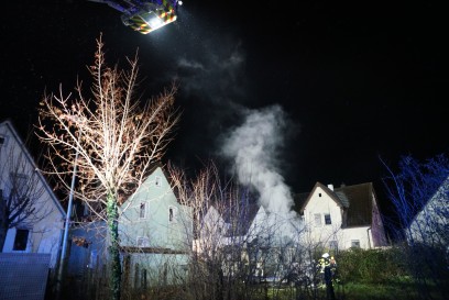 Goeppingen: Wohnmobil brennt aus