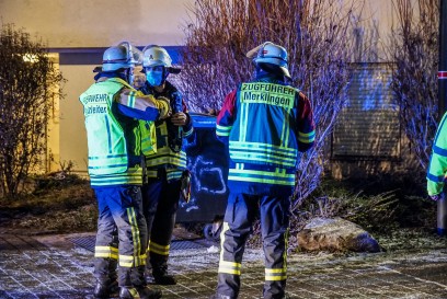 Weil der Stadt: Drei Verletzte bei Wohnungsbrand - Heizstrahler ist die Ursache 