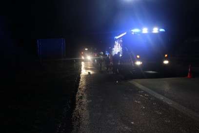 Pleidelsheim: PKW Brand auf der A81