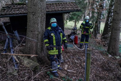 Baltmannsweiler-Hohengehren: Brand an Gartenhaus - Zuendelnde Jungs