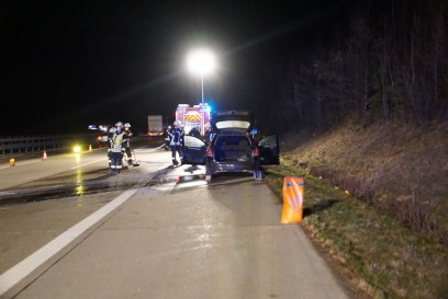 Aichelberg: Fahrzeugbrand auf der A8