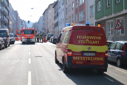Stuttgart: Brand in einen Wohngebaeude 