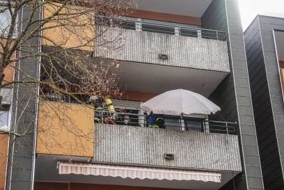 Sindelfingen: Hausmeister entdeckt Balkonbrand und verhindert schlimmeres