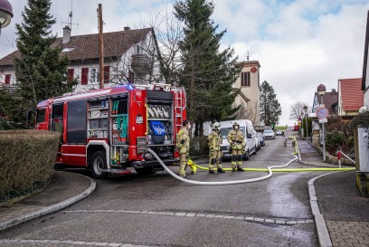 Altbach: Tatverdaechtiger nach Brandstiftung in Haft 