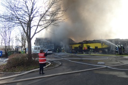 Reutlingen: Grossbrand in Reutlingen-Mittelstadt