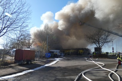 Reutlingen: Grossbrand in Reutlingen-Mittelstadt