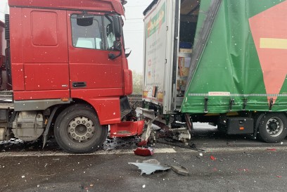 Moeglingen: LKW Unfall auf der A81