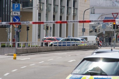 Pforzheim: Im Gewerbeeinheit kam es zu einem Brand - mehrere Personen betroffen