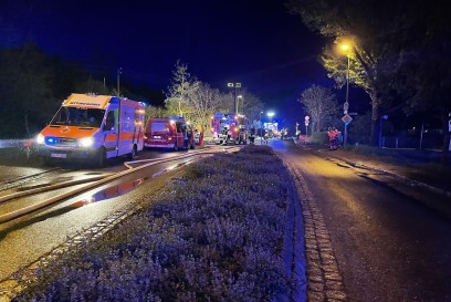 Vaihingen: Schuppen brennt nieder