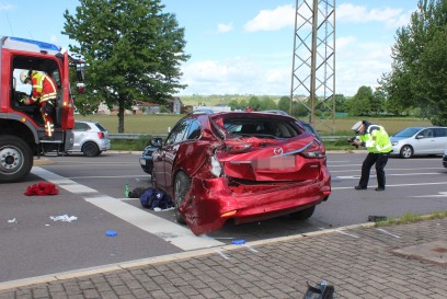 Pleidelsheim: Schwerer Verkehrsunfall an der Autobahnabfahrt 