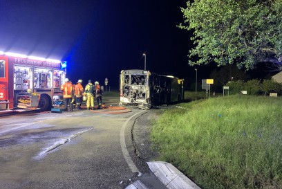  Ditzingen:Linienbus in Brand geraten
