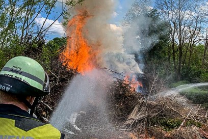 Gauefelden-Tailfingen: Haeckselgut entzuendet sich 