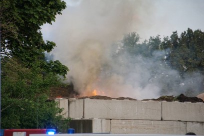 Korntal-Muenchingen: Erneuter Brandausbruch im Wertstoffhof