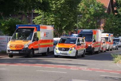 Pliensauvorstadt: Fehlalarm in Altenheim loest Grosseinsatz der Rettungskraefte aus