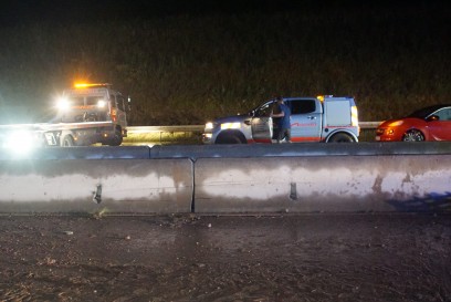 Pforzheim: A8 nach Ueberschwemmung gesperrt - THW und Feuerwehr im Grosseinsatz