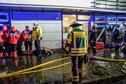 Kirchheim: Gemeldeter Brand im Altenheim waehrend dem Unwetter