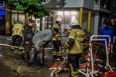 Waldenbuch: Vollgelaufene Keller und Tiefgaragen - die Feuerwehren im Dauereinsatz