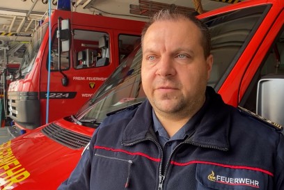 INTERVIEW! Weinstadt: Unwetter zieht ueber die Stadtteile und laesst Tiefgaragen und Strassen voll laufen