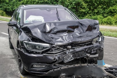 Holzgerlingen: Zwei Verletzte nach Frontalzusammenstoss