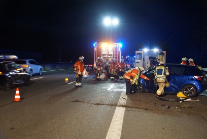 Ditzingen: Schwerer Verkehrsunfall, 2 Schwerverletzte 