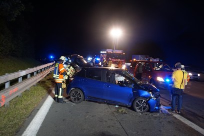 Ditzingen: Schwerer Verkehrsunfall, 2 Schwerverletzte 