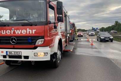 Boeblingen: Pkw brennt voellig aus 
