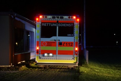 Dettingen: Rettungshubschrauber landet auf Sportplatz- Person mit Verbrennunge
