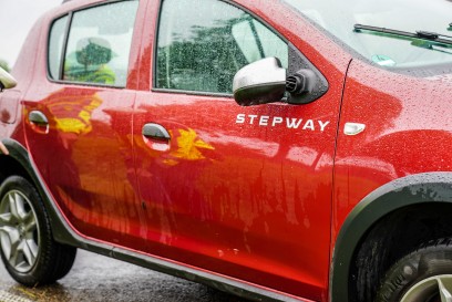 Aichwald: Radfahrer bei Verkehrsunfall schwer verletzt