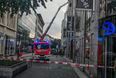 Stuttgart: Brand in Gebaeudekomplex