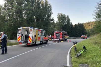 Muehlhausen: Schwerer Verkehrsunfall auf der L 572