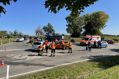 Neuhengstett: Unfall im Kreuzungsbereich 