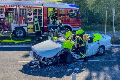 Weil der Stadt: Frontalzusammenstoss fordert drei Verletzte