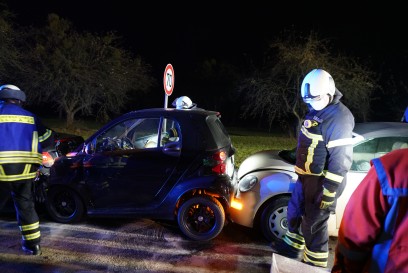 Zell u.A:  Auffahrunfall mit zwei Leichtverletzen