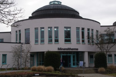 Boeblingen: Brand einer Aussensauna im Thermalbad