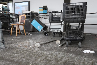 Nuertingen: Unfall auf Supermarktparkplatz