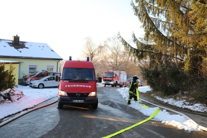 Lenningen-Schopfloch: Dachstuhlbrand fordert die Feuerwehren