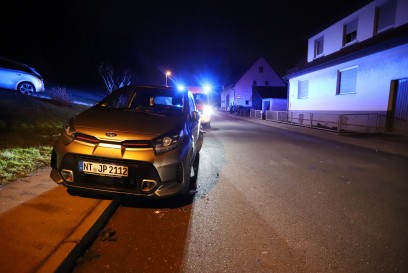 Kohlberg: Gegen Parker und Garage gekracht